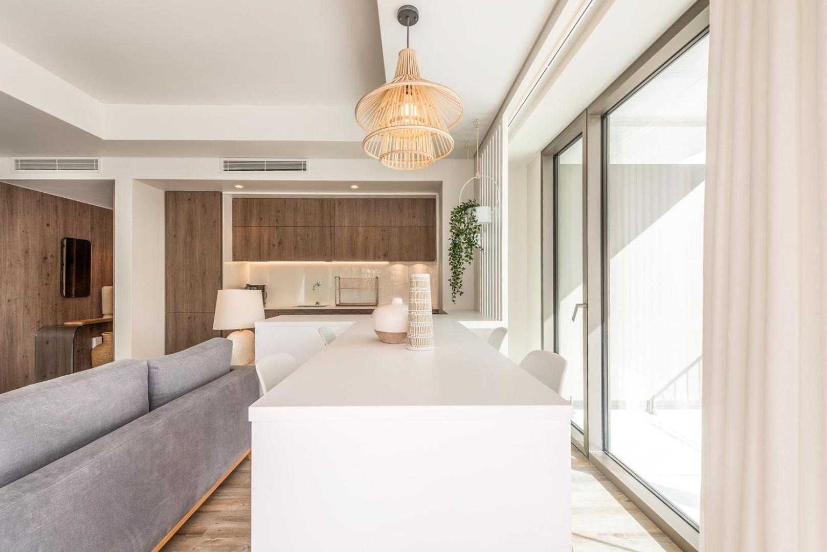 Guestready - 2Br Apt Carlos I With Terrace And Gym Apartment Lisbon Bagian luar foto